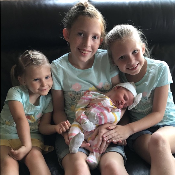 Meet your Posher, Kenna - Picture 5 of 5